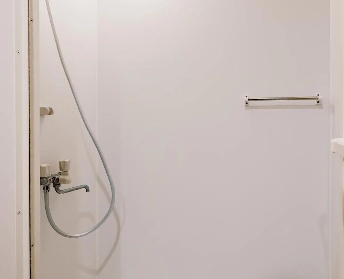 Eminaz Minami Otsuka 2F Apartment Tokyo 0*,  Japan